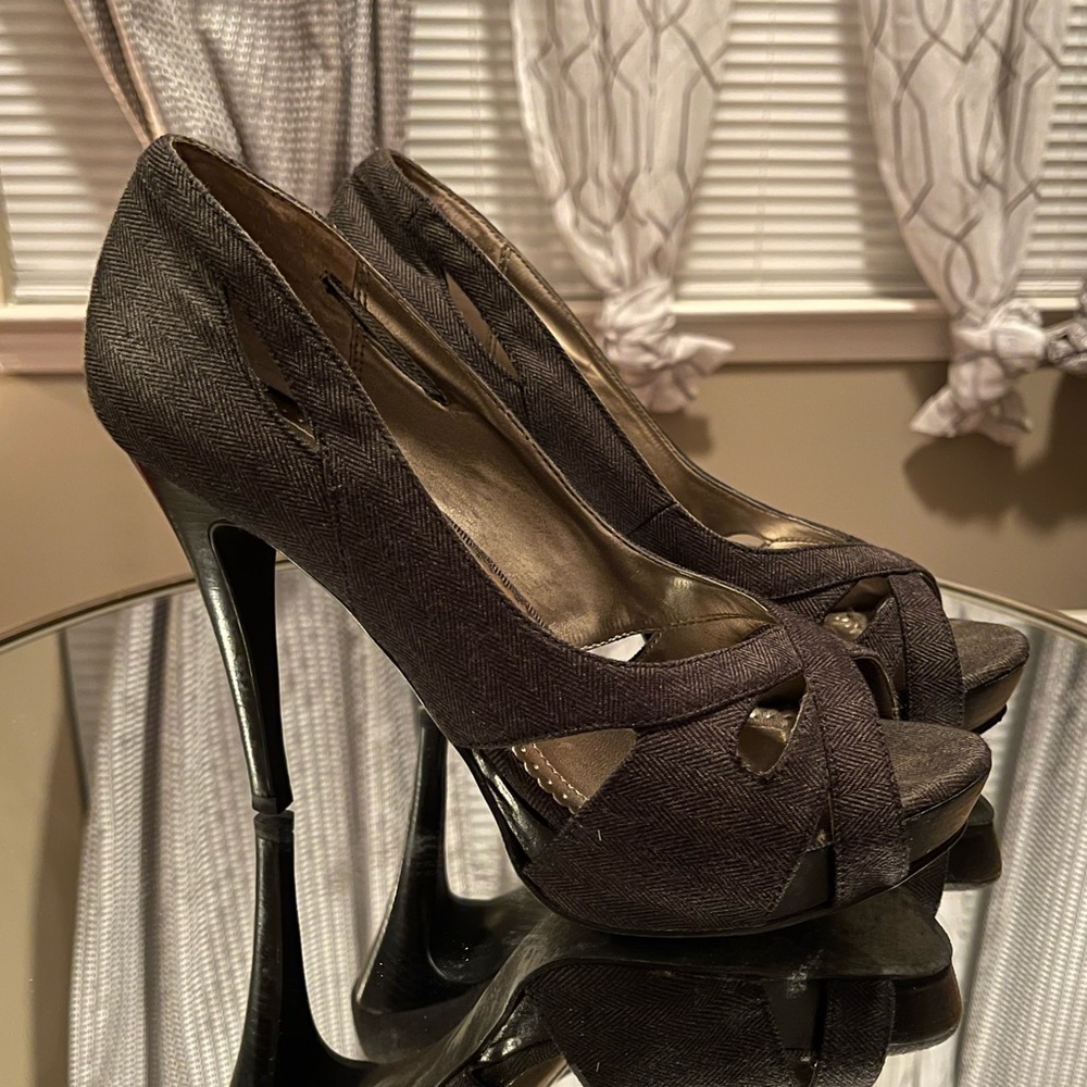 Nice Woman’s Blue Jean Pumps 👠